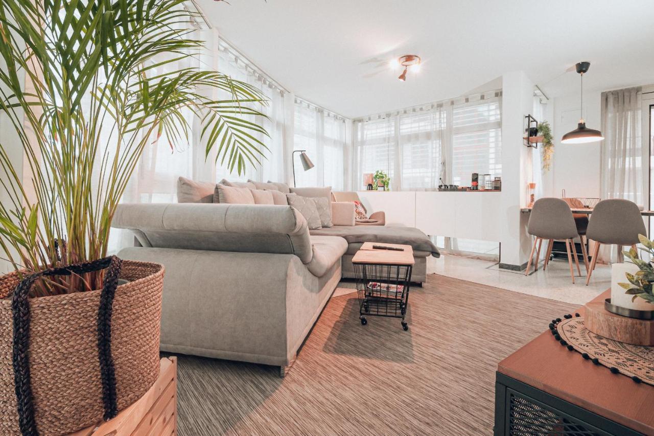 Central Apartment - Culture & Nightlife In One Visp Bagian luar foto