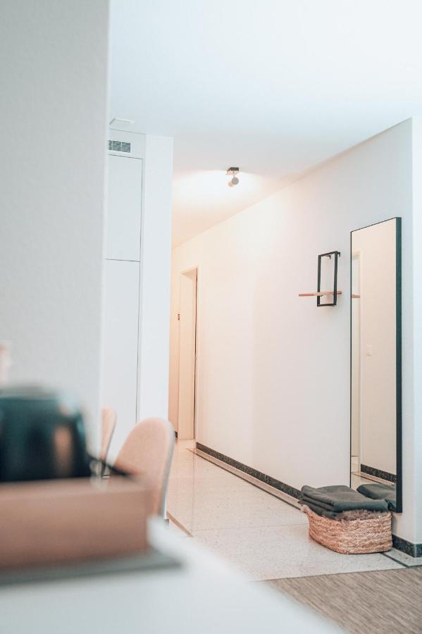 Central Apartment - Culture & Nightlife In One Visp Bagian luar foto